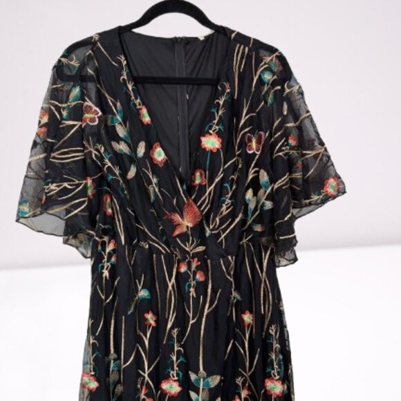 Kiyonna Floral Embroidered Elegance Evening Gown Dress Size 2X Worn Once - Picture 8 of 11